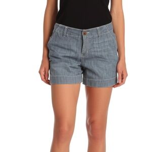 GAP Light Blue Casual Chic Shorts Womens Size 8